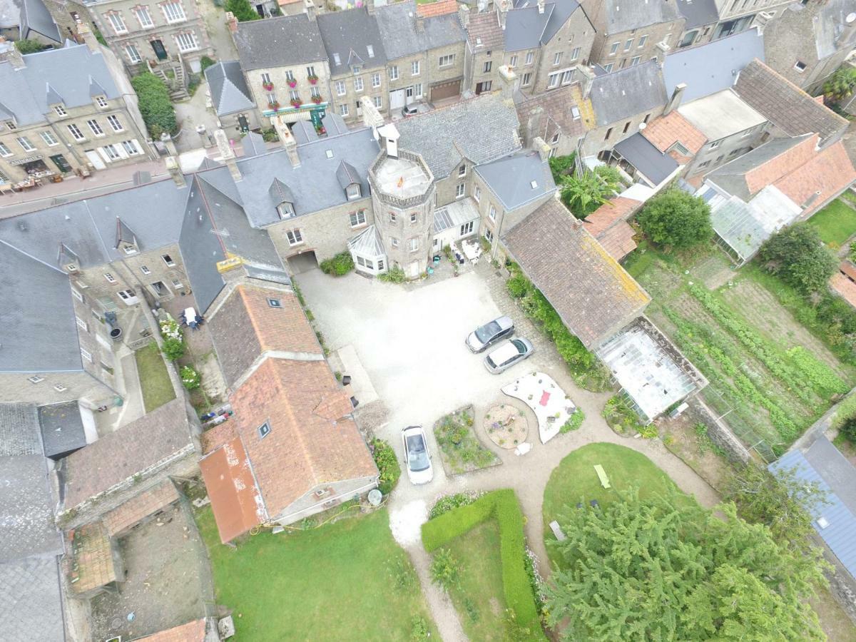 La Tourelle En Normandie Saint-Pierre-Eglise Экстерьер фото